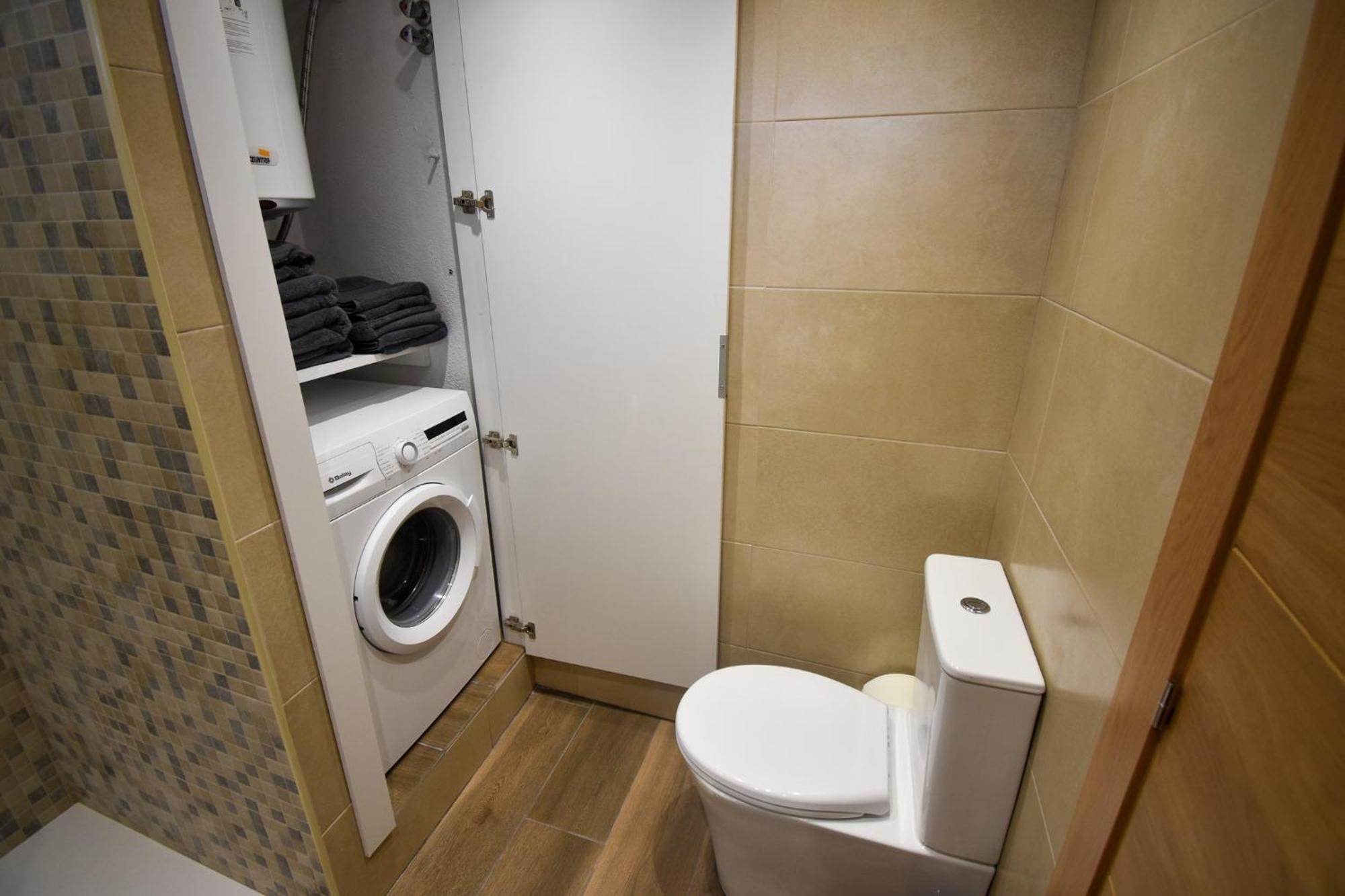 Urb Pueblo Del Parque, Luxury 2 Bedroom Apartment. Fantastic Central Location. Benalmádena Exterior photo