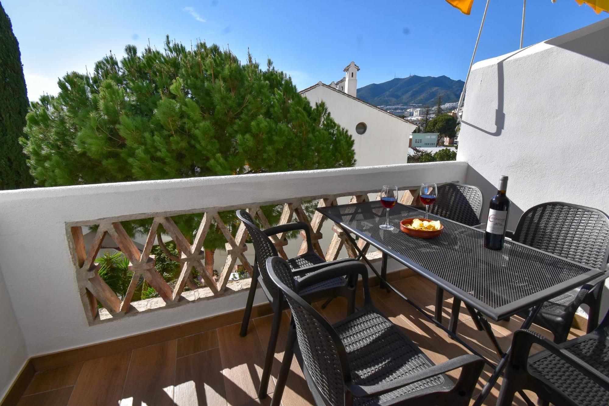 Urb Pueblo Del Parque, Luxury 2 Bedroom Apartment. Fantastic Central Location. Benalmádena Exterior photo