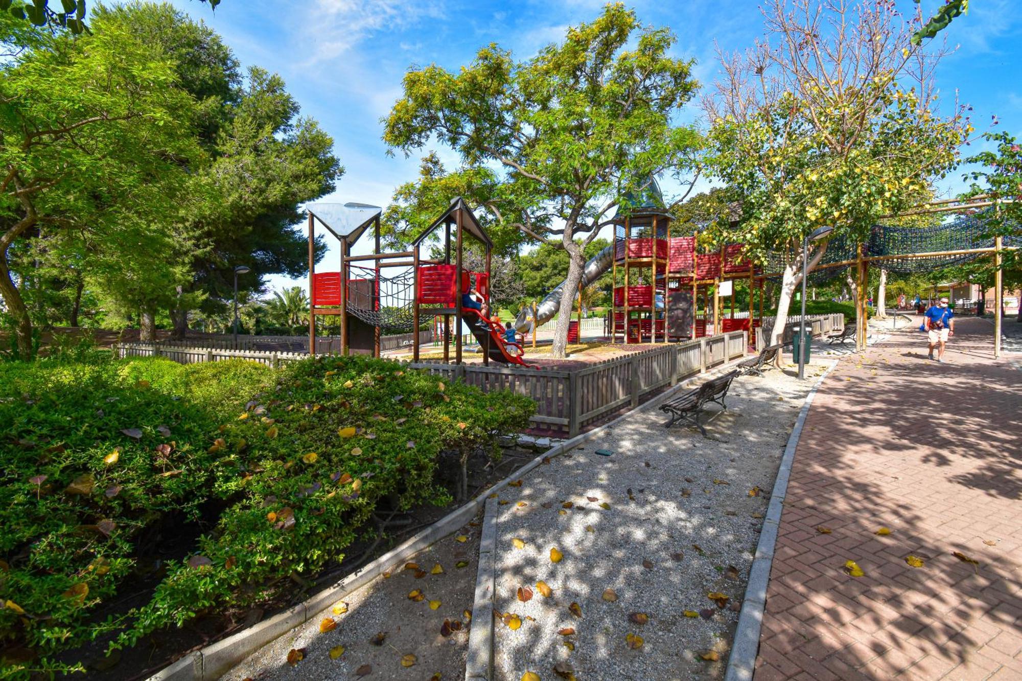 Urb Pueblo Del Parque, Luxury 2 Bedroom Apartment. Fantastic Central Location. Benalmádena Exterior photo