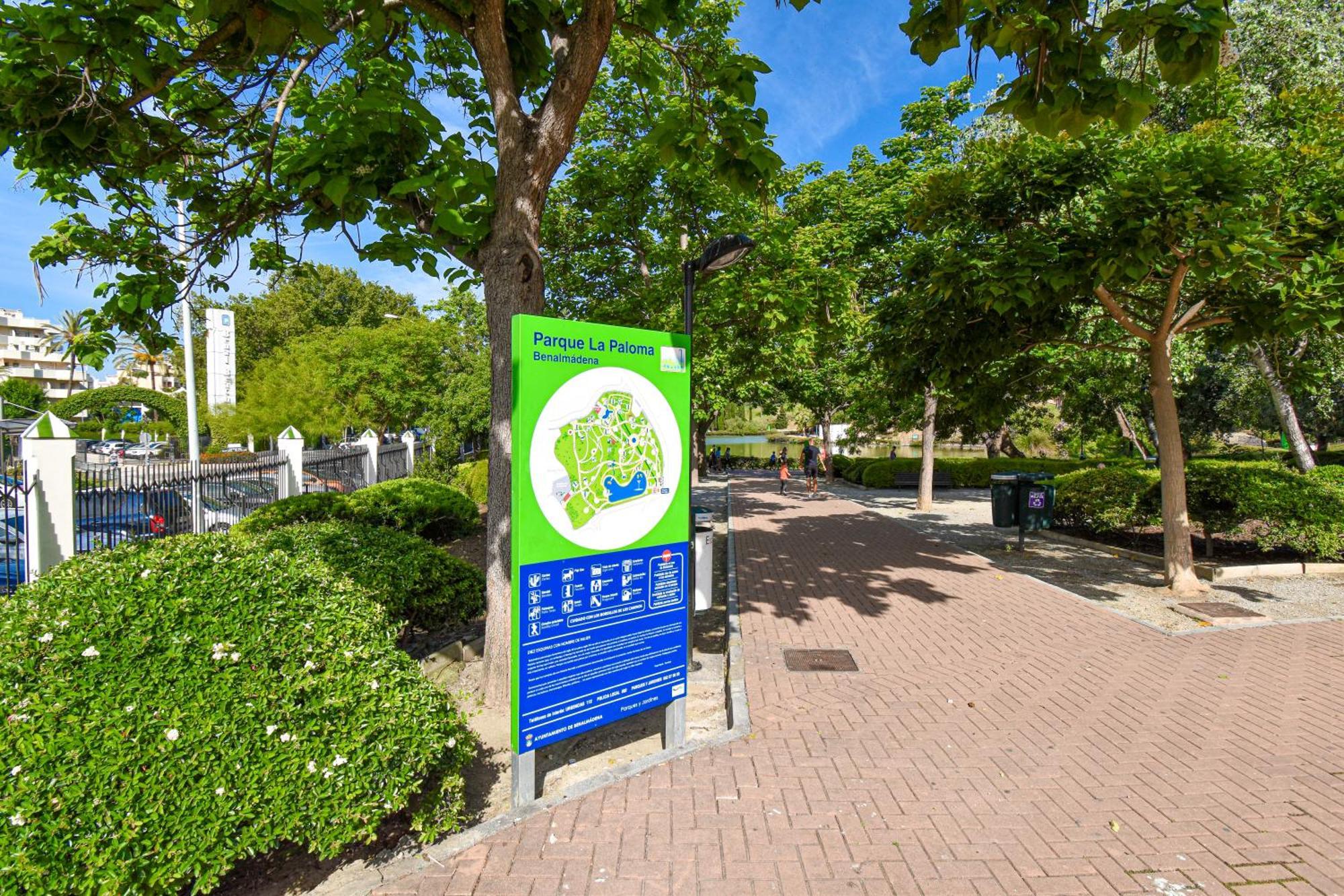 Urb Pueblo Del Parque, Luxury 2 Bedroom Apartment. Fantastic Central Location. Benalmádena Exterior photo