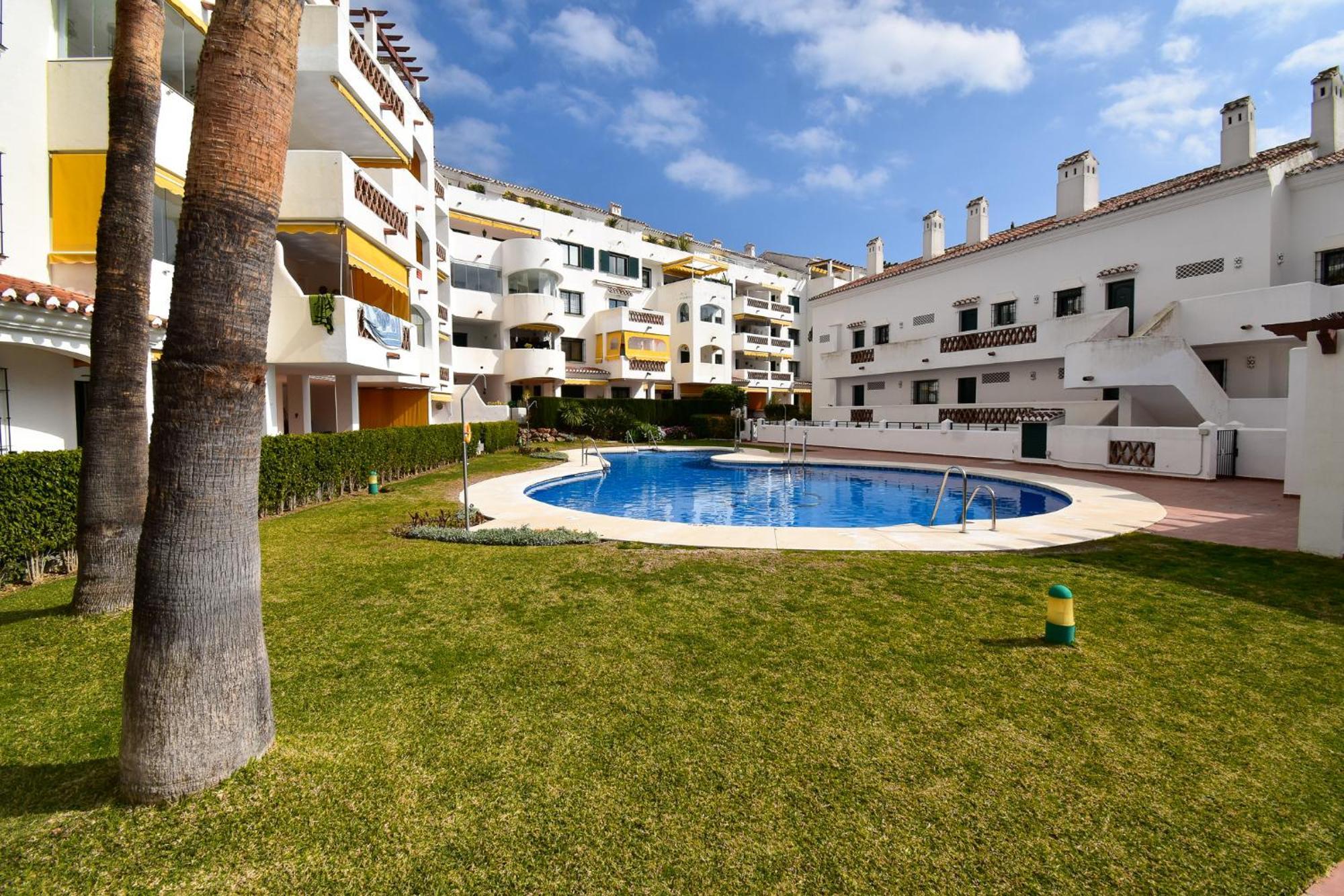 Urb Pueblo Del Parque, Luxury 2 Bedroom Apartment. Fantastic Central Location. Benalmádena Exterior photo